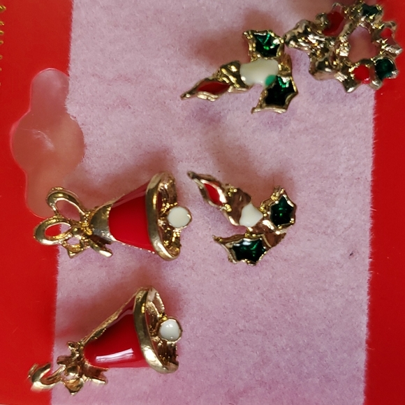 NEW Holiday Earrings - Picture 2 of 3